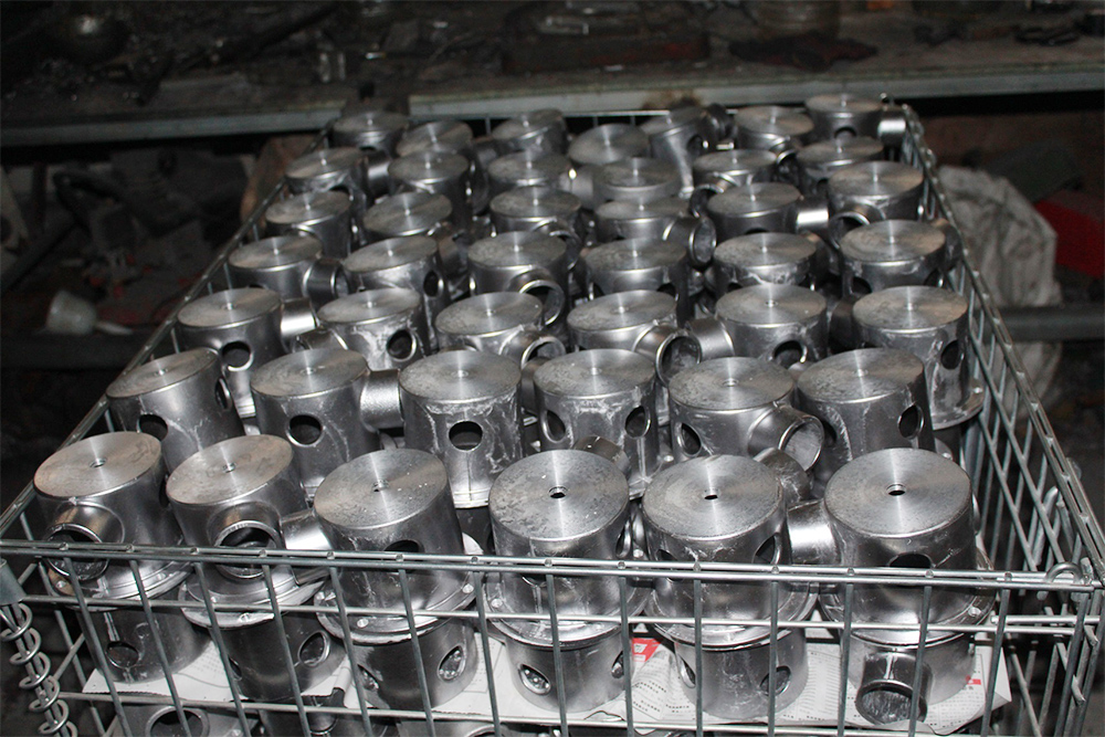 Aluminum Valve Body By Gravity Casting