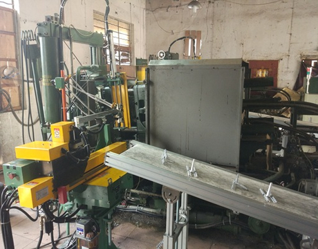 die casting-parts come out.jpg