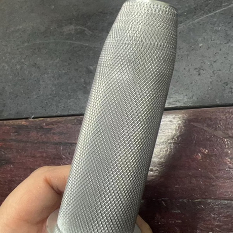 TILE de Knurl 1.jpg