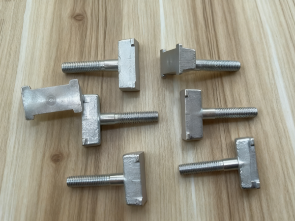 Custom Steel Hot Forginig Eccentric Bolt