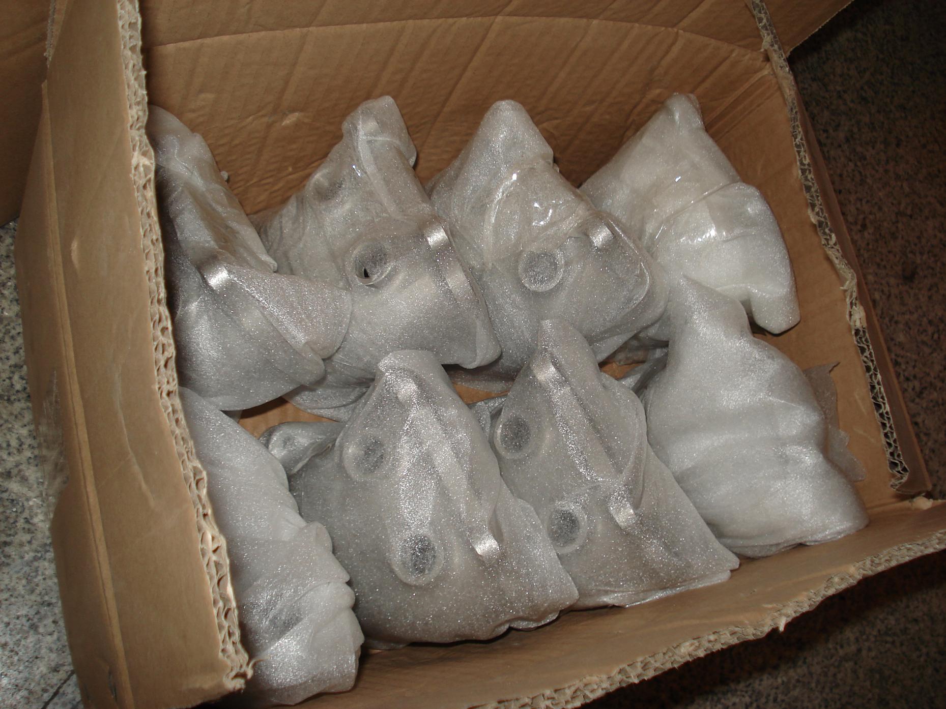 packing in boxes