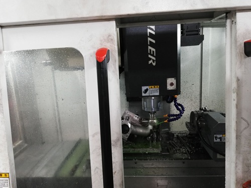 CNC machinnig the downpipe