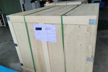 packing in wooden case