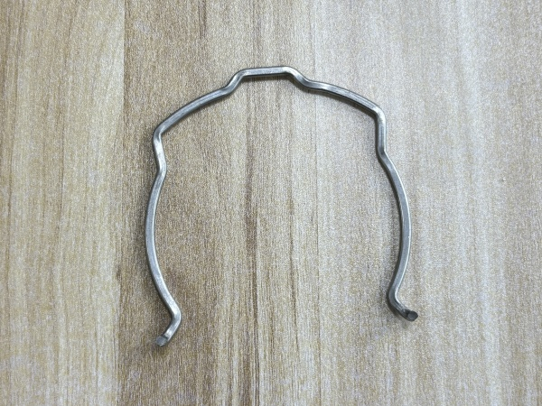 Custom Stainless Steel Wire Forming T-body Clip by Spring Machine