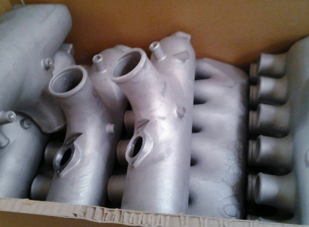 1_0001_10-casted manifold with machining